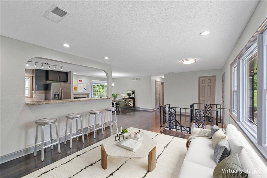 Kansas City, MO 64131,2517 Red Bridge TER