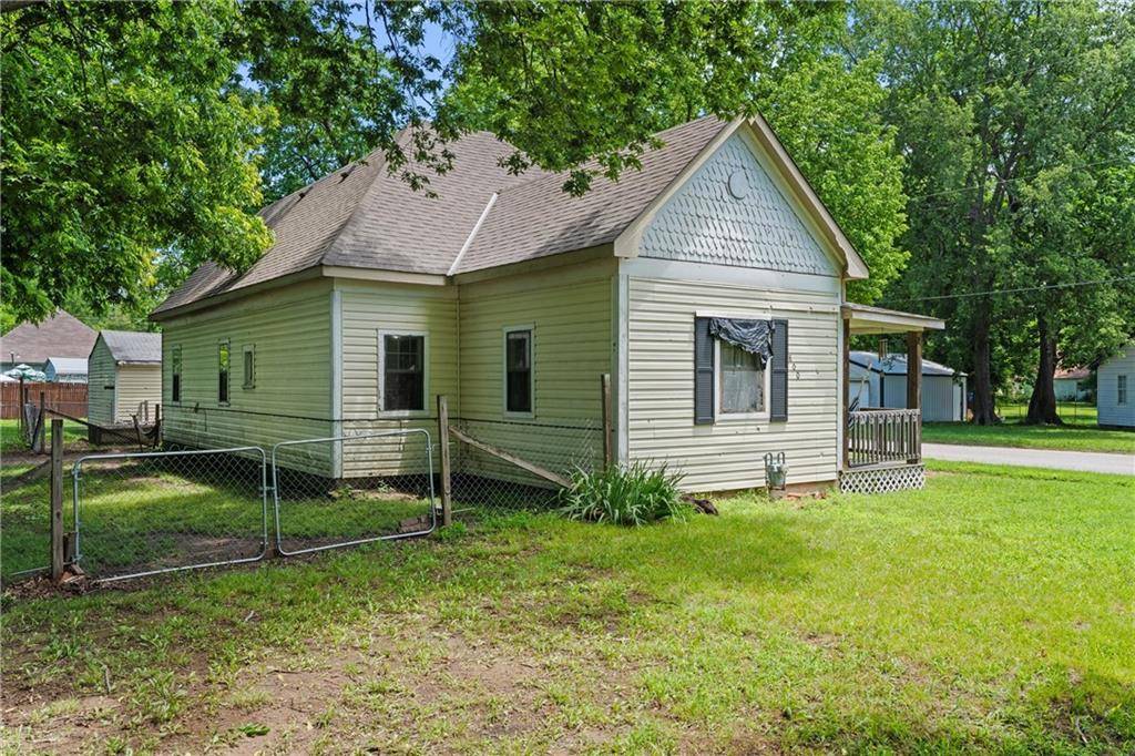 Caney, KS 67333,800 N State ST