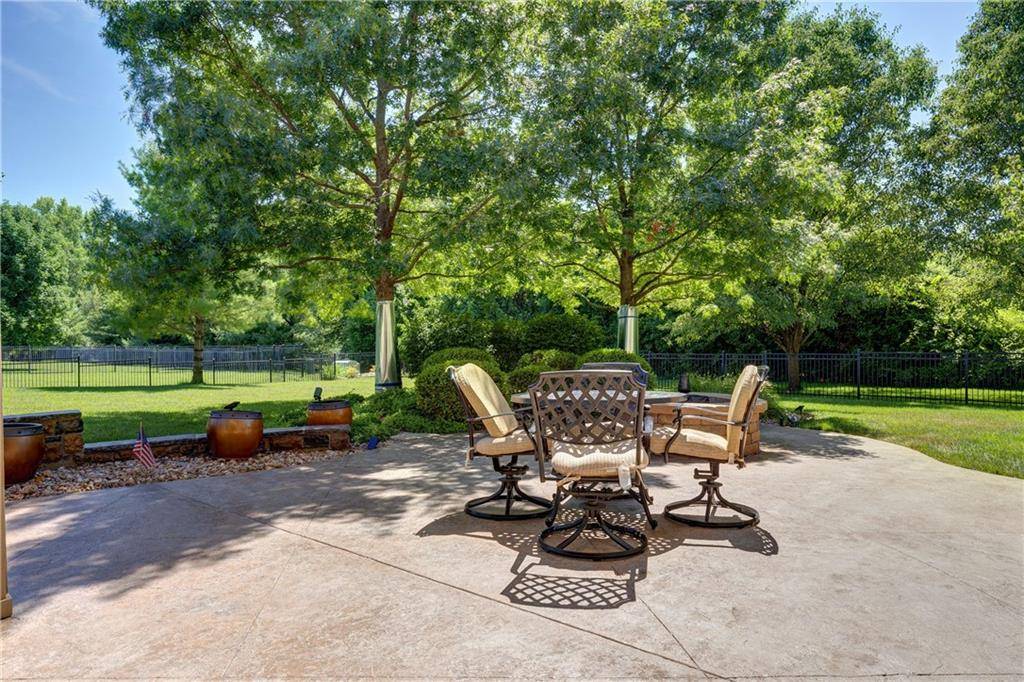 Overland Park, KS 66221,9445 W 157TH PL