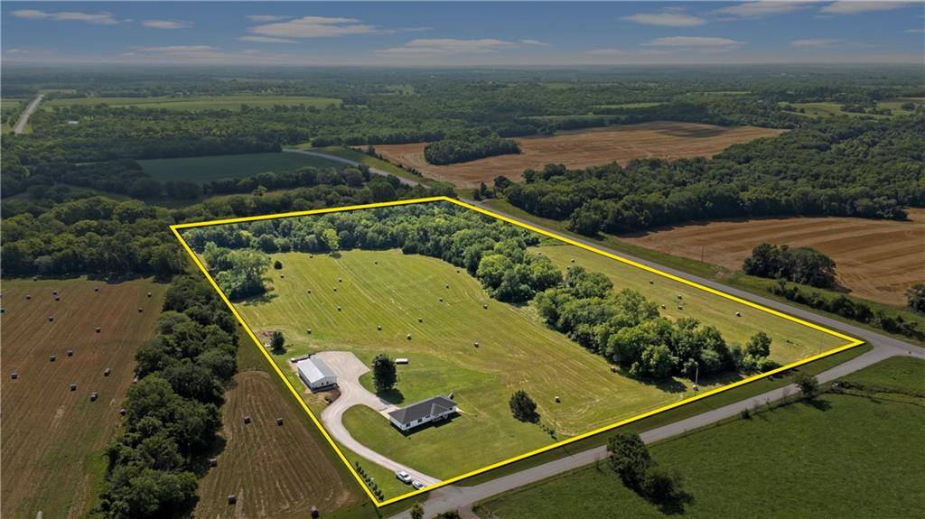 Louisburg, KS 66053,27779 Cold Water RD