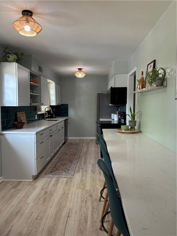 Lenexa, KS 66215,14201 W 94th TER