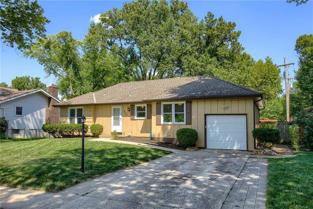 Olathe, KS 66061,904 N Parkway DR