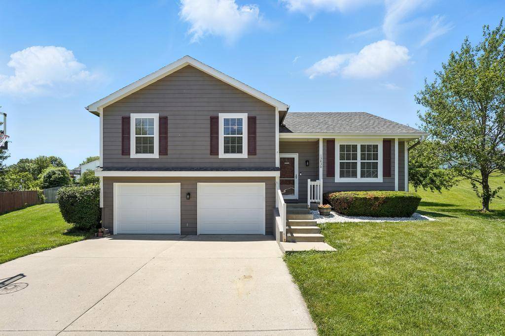 Platte City, MO 64079,13830 Hunter CT