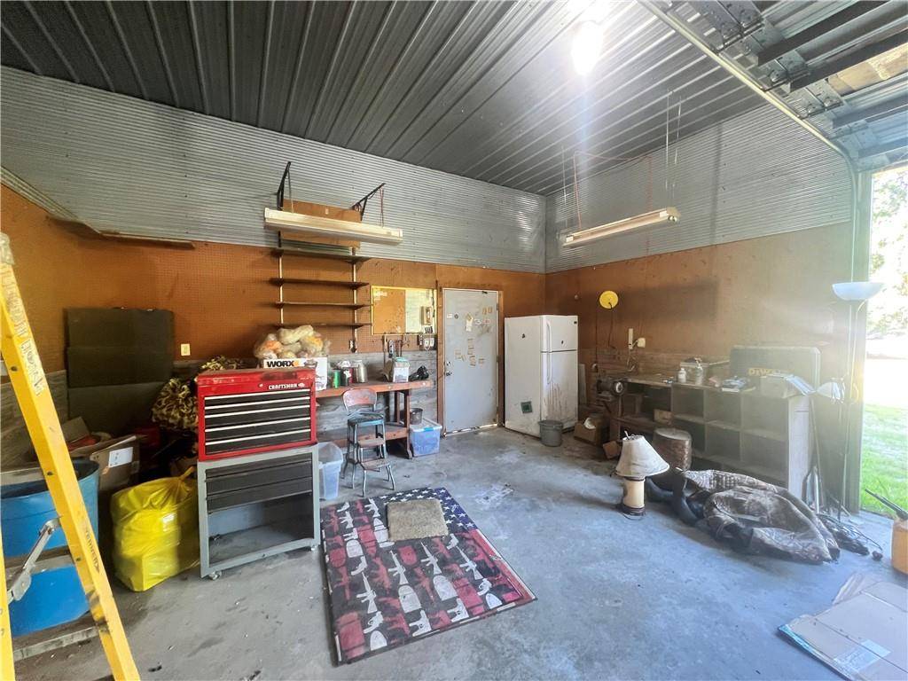 Lacygne, KS 66040,Valley RD