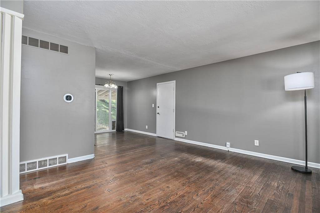 Raytown, MO 64133,5317 Hunter ST