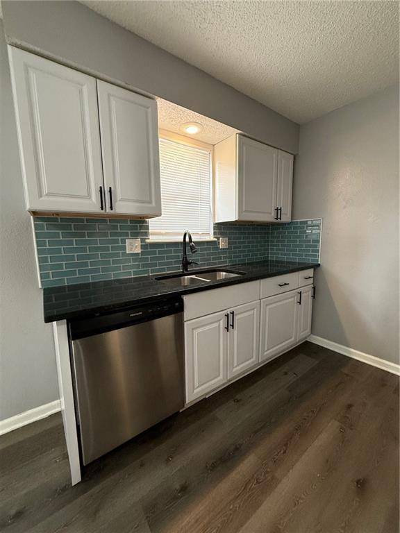 Blue Springs, MO 64014,401-07 NE Highland LN