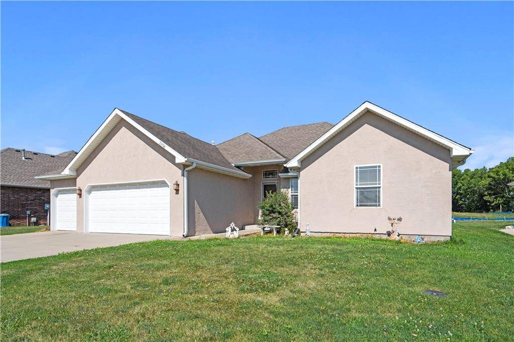 Peculiar, MO 64078,21506 Murlo CIR