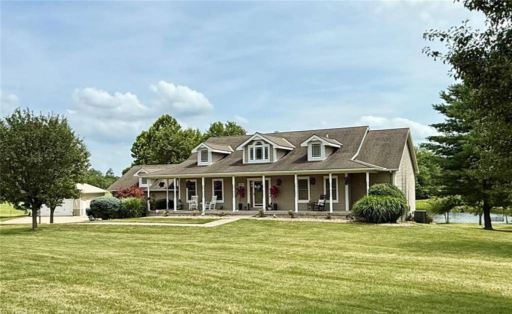 Tonganoxie, KS 66086,18941 Ward Pkwy