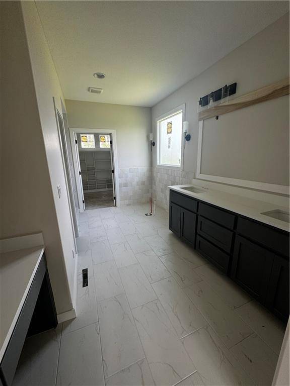 Lee's Summit, MO 64064,4005 NE Apple Grove DR