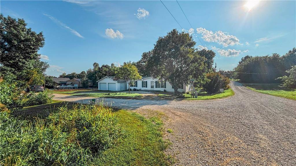 Linn Valley, KS 66040,1 Deepwoods CT