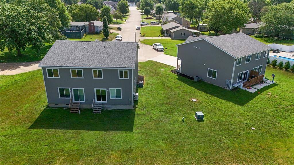 Chanute, KS 66720,2409/2410 W 3rd ST