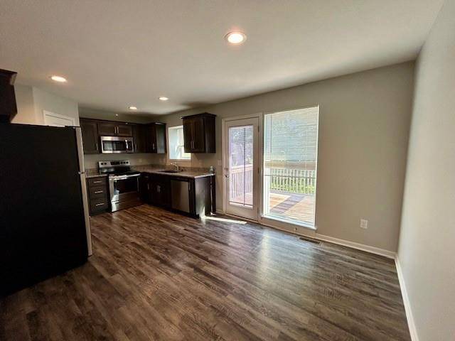 Peculiar, MO 64078,10909 Highview RD