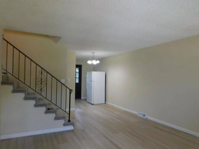 Kansas City, KS 66106,5609 Crest DR