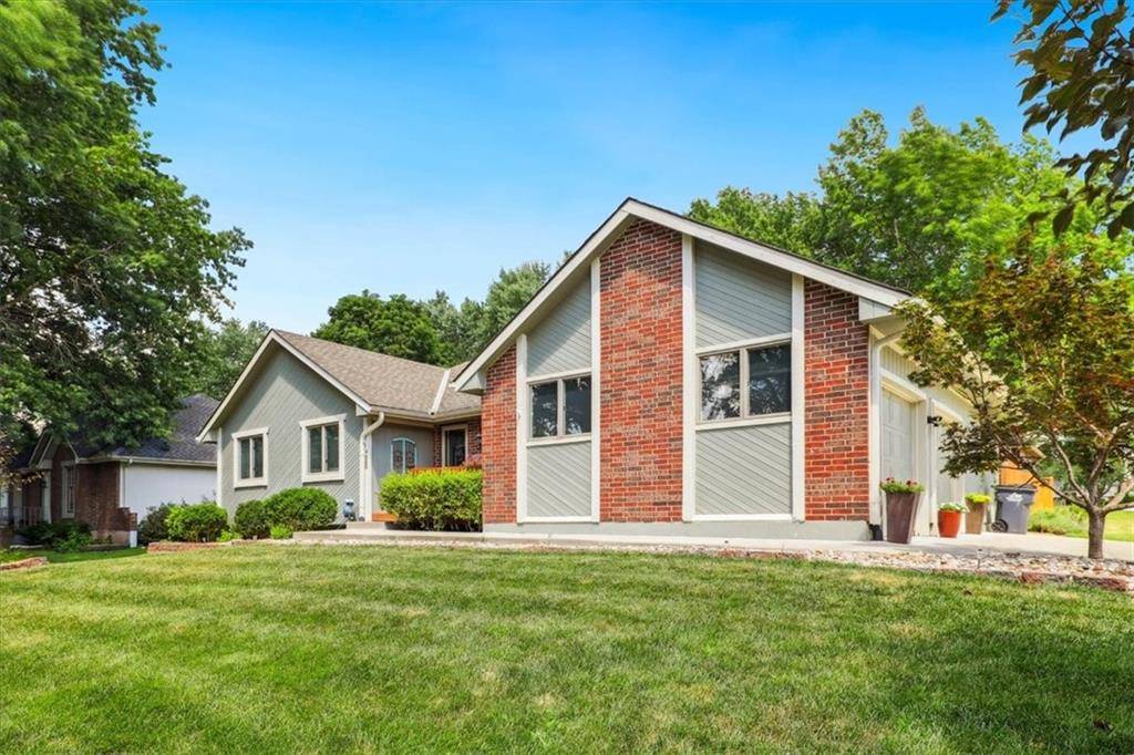 Blue Springs, MO 64015,4000 SW 9th ST