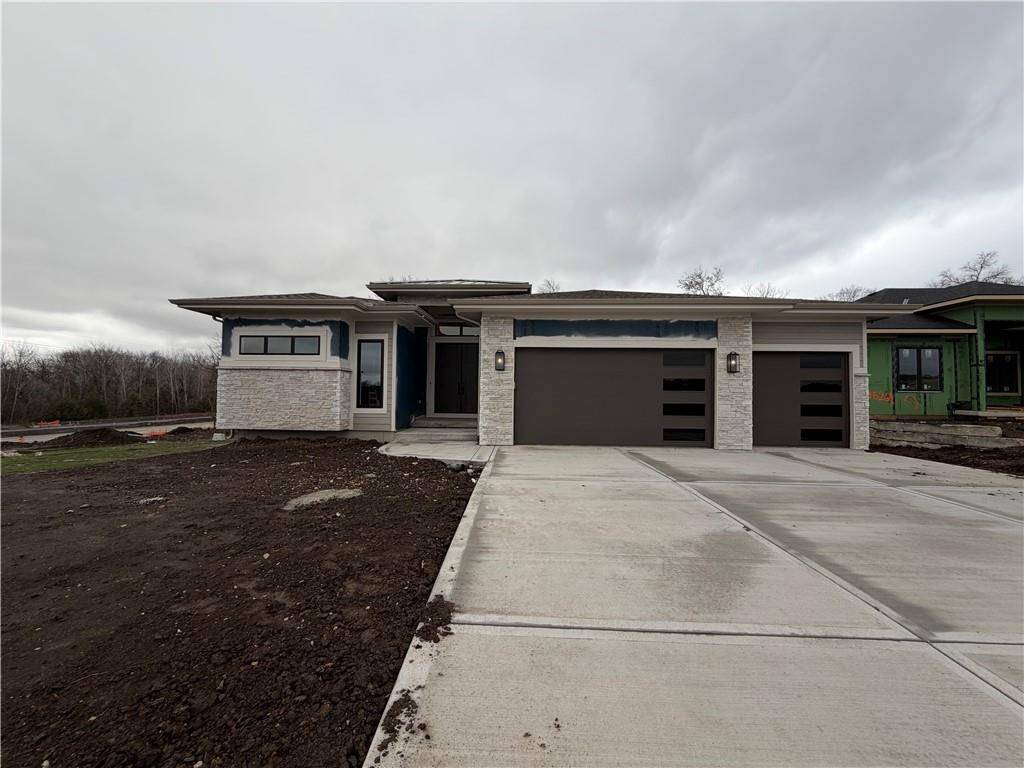 Olathe, KS 66062,15253 W 162nd ST