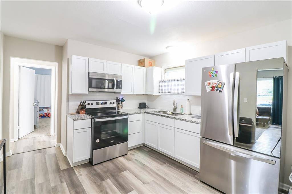 Warrensburg, MO 64093,1007 Vest DR
