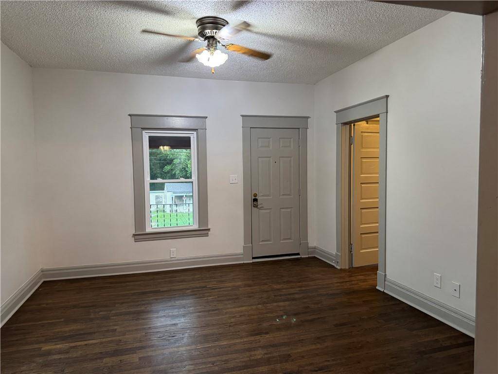 Kansas City, KS 66103,4013 Springfield ST