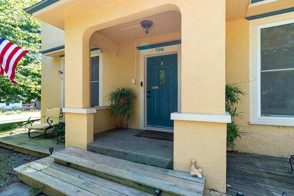 Baldwin City, KS 66006,703 Jersey ST