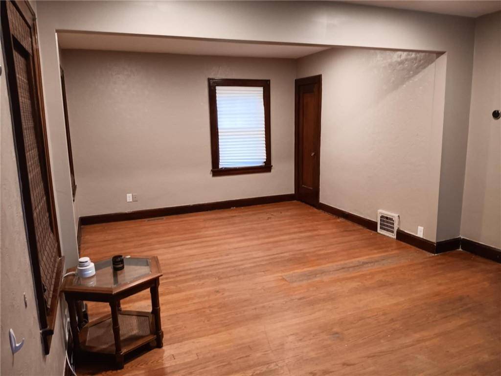 Kansas City, MO 64123,423 N Brighton AVE