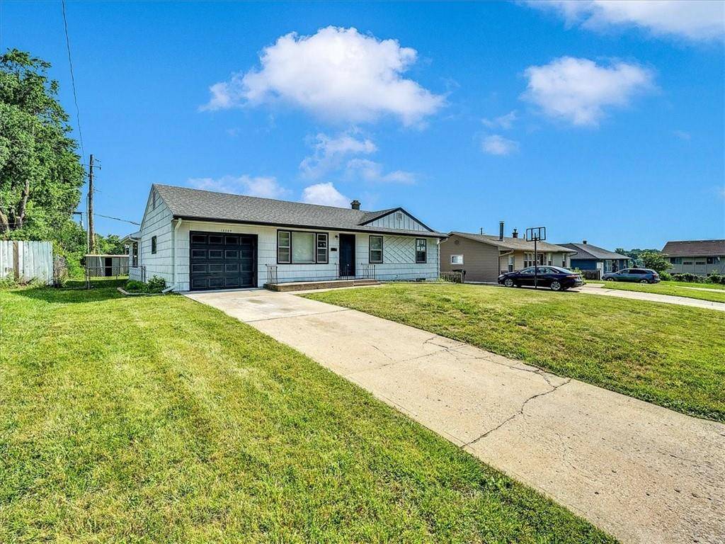 Independence, MO 64055,13704 E 41st ST #S