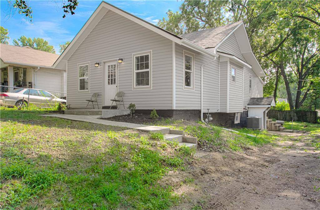 Independence, MO 64053,107 N Ditzler AVE