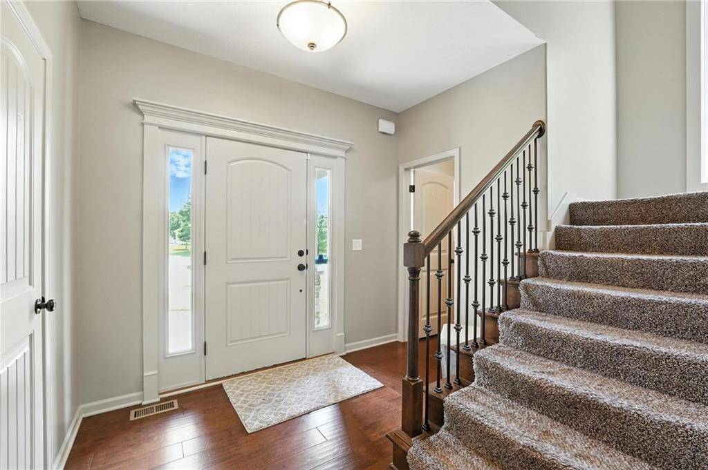 Kearney, MO 64060,817 Highbush PL