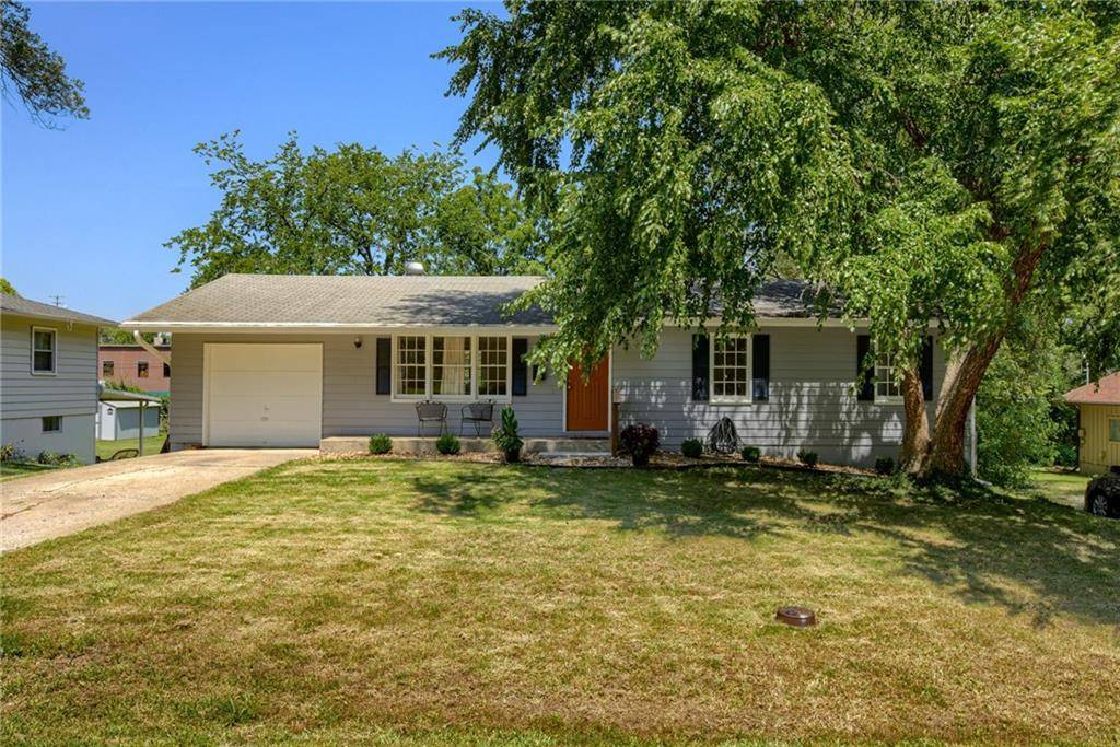 Shawnee, KS 66216,12116 W 63rd TER