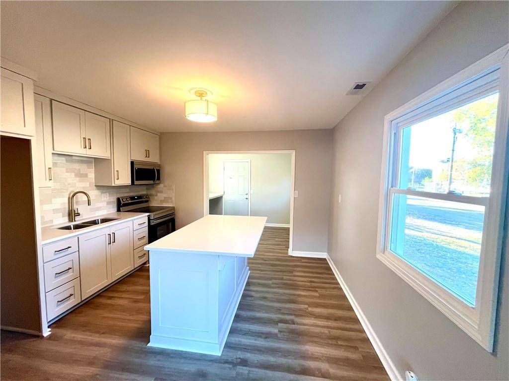 Kansas City, MO 64155,11036 N Locust ST