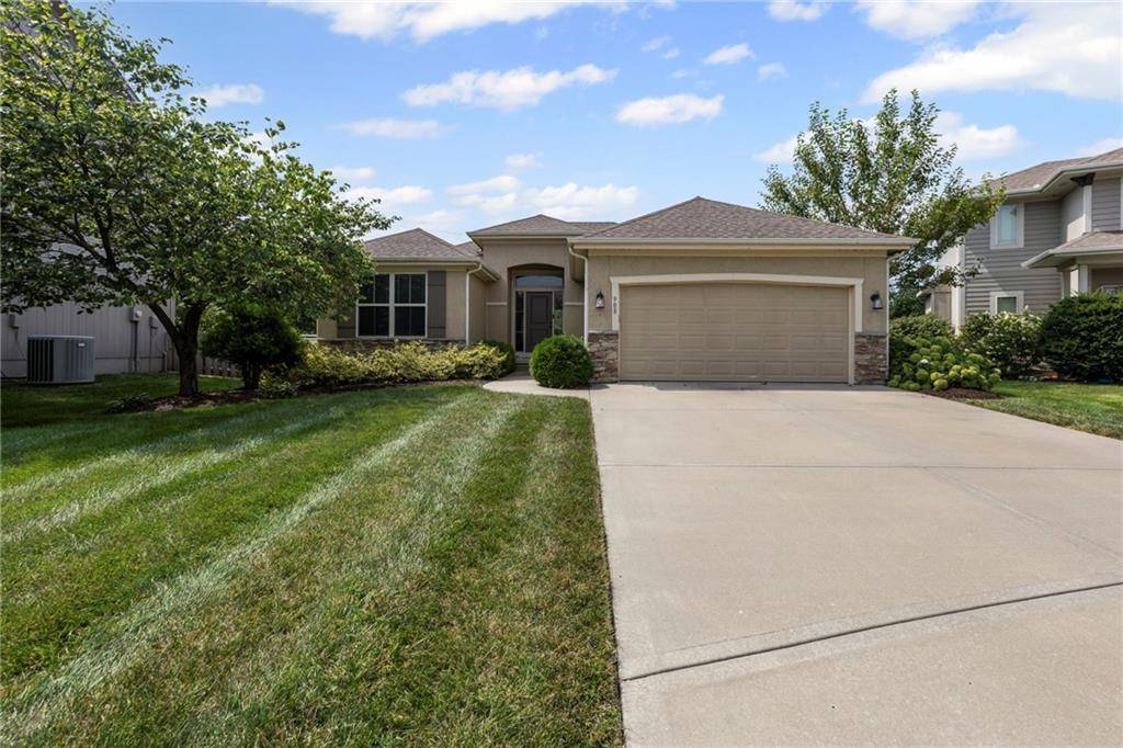 Blue Springs, MO 64014,908 SE SIENNA CT