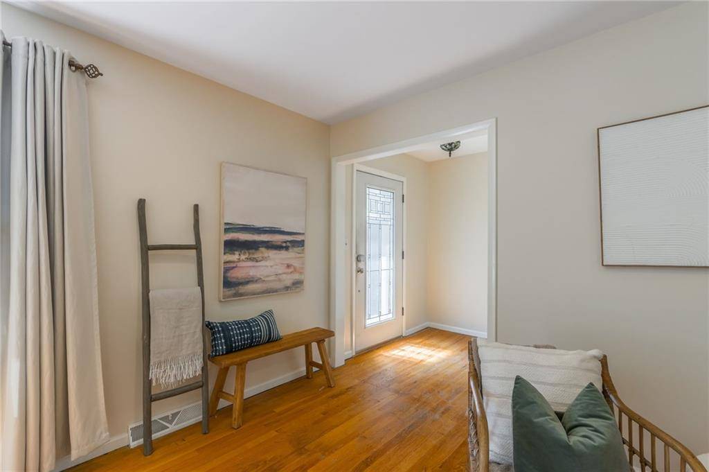 Kansas City, MO 64118,300 NW 83rd ST