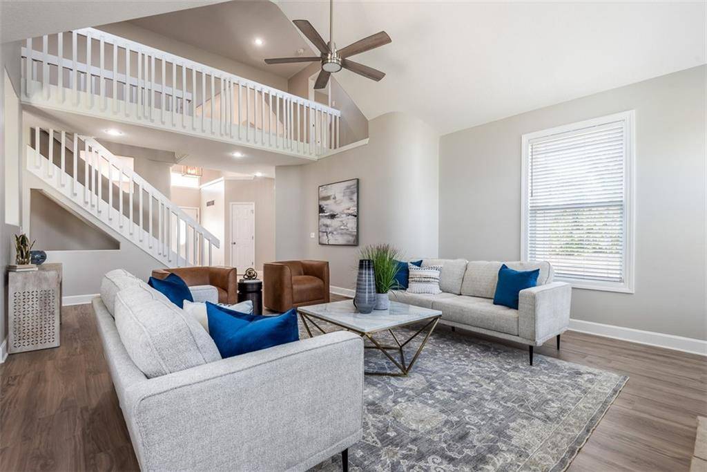 Raymore, MO 64083,904 Dogwood DR