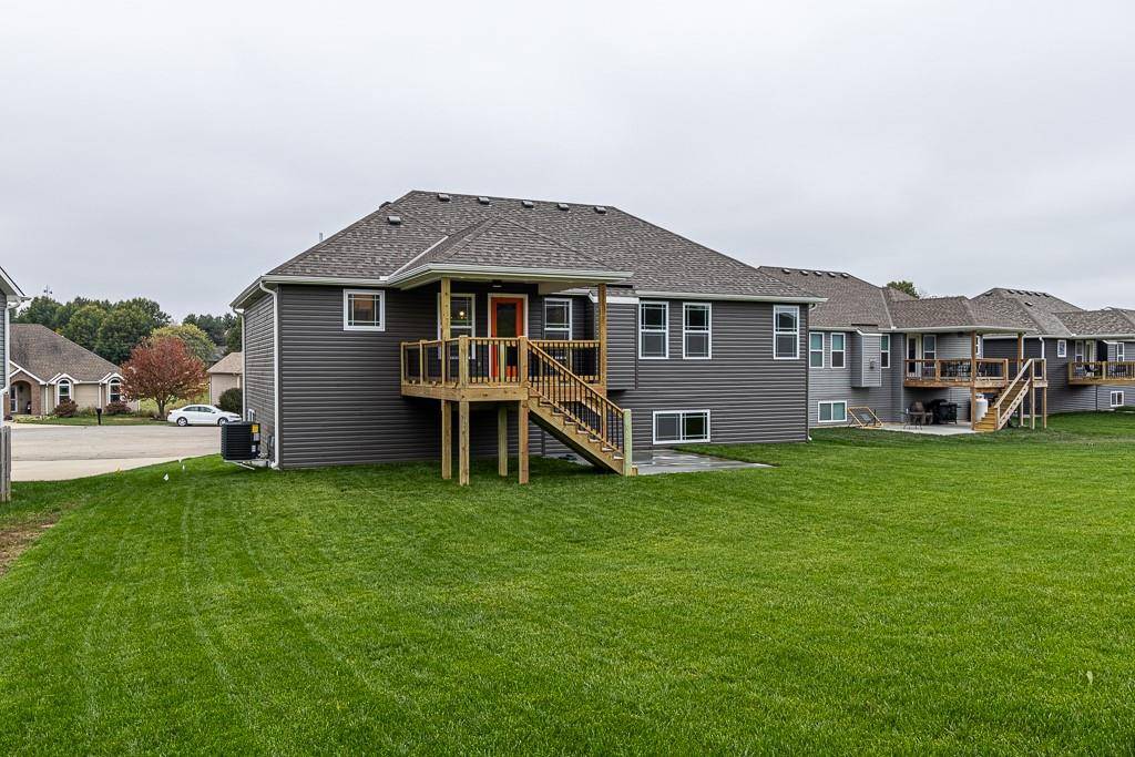 St Joseph, MO 64505,19235 Cherokee CT