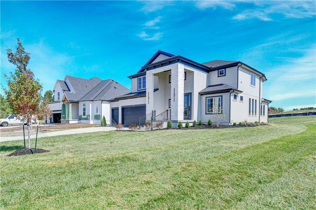 Olathe, KS 66062,15334 W 162nd ST