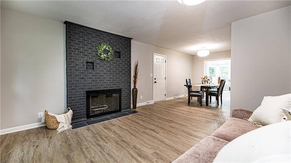 Kansas City, MO 64116,17 Briarcliff RD