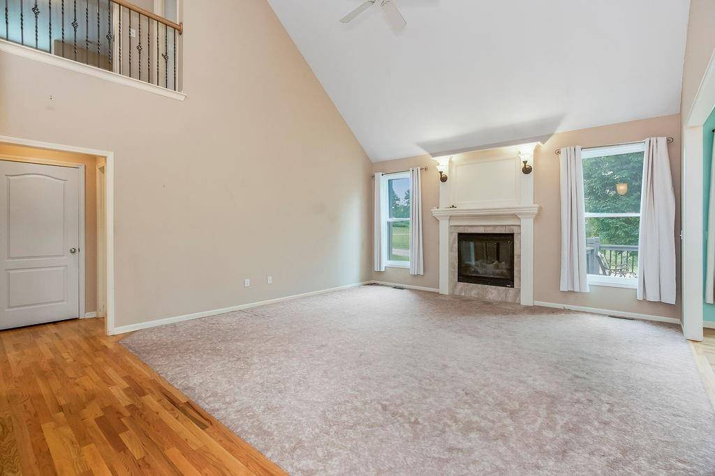 Shawnee, KS 66227,23533 W 74th TER