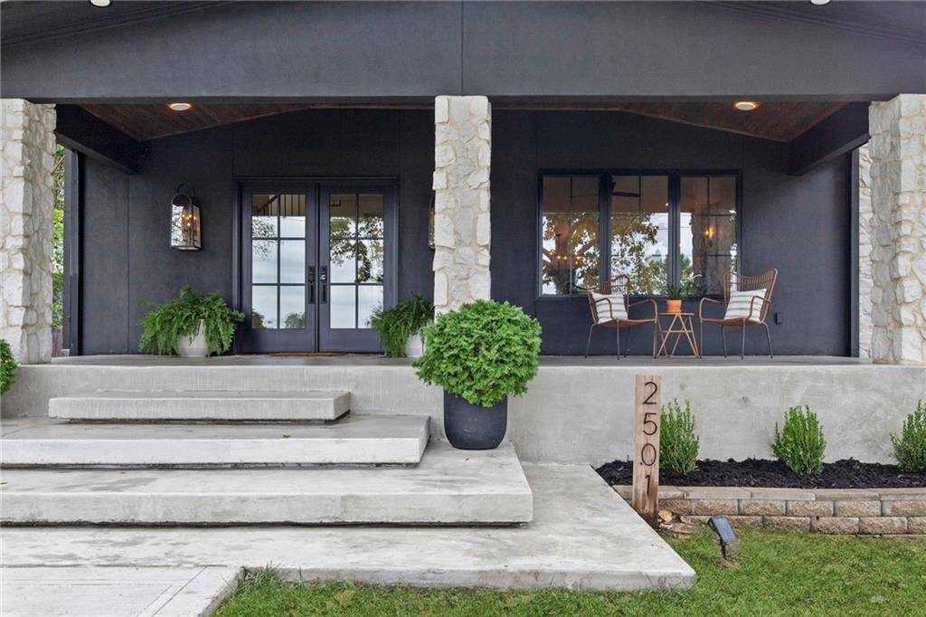 Lee's Summit, MO 64082,2501 M 291 HWY