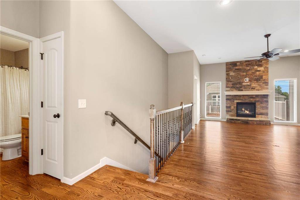 Liberty, MO 64068,194 Camelot DR