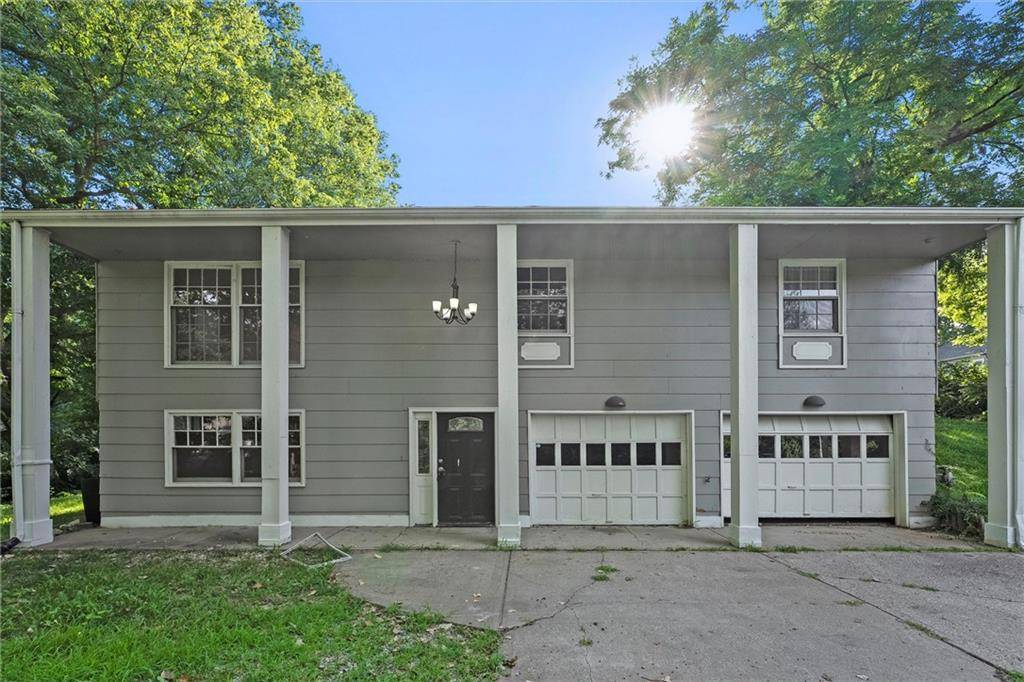 Kansas City, MO 64117,3801 NE ANTIOCH RD