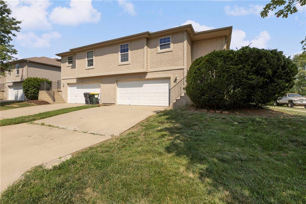 Louisburg, KS 66053,210 N 6th TER