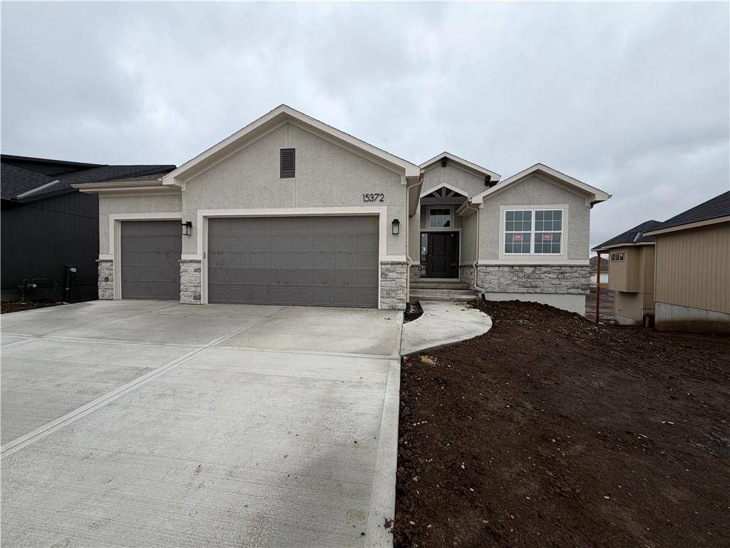 Olathe, KS 66062,15372 W 161st CT