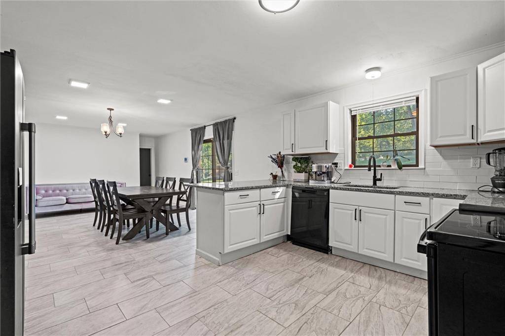 Independence, MO 64057,2822 Baker RD