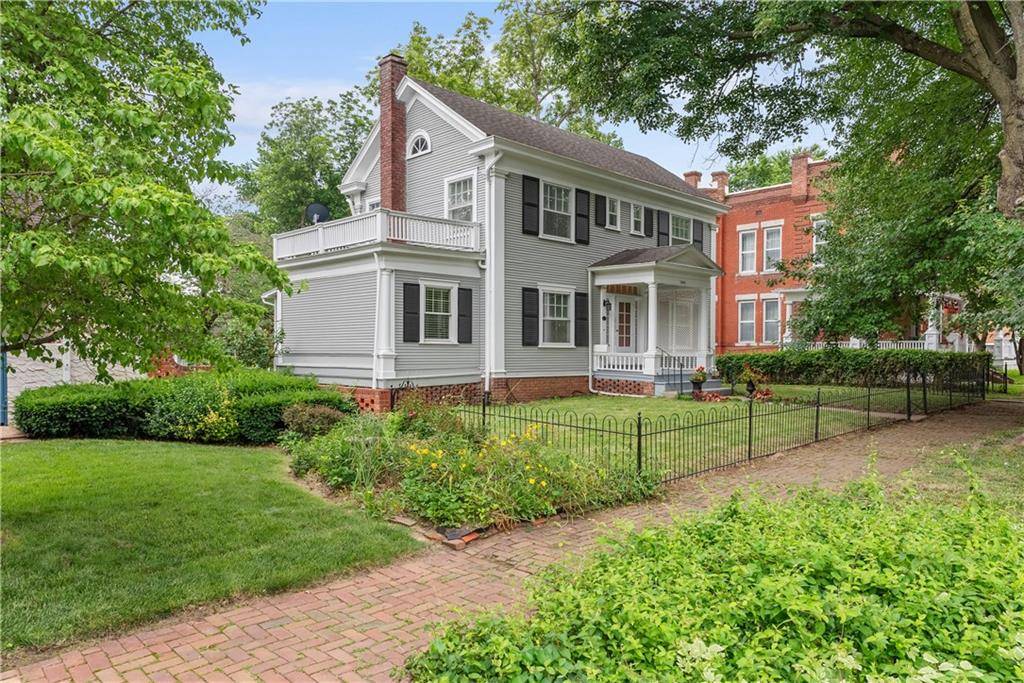 Lexington, MO 64067,1809 Main ST