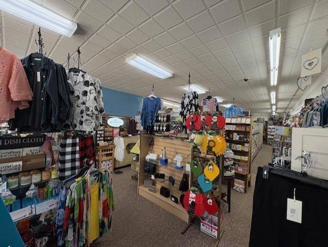 Parsons, KS 67357,1716 Main ST