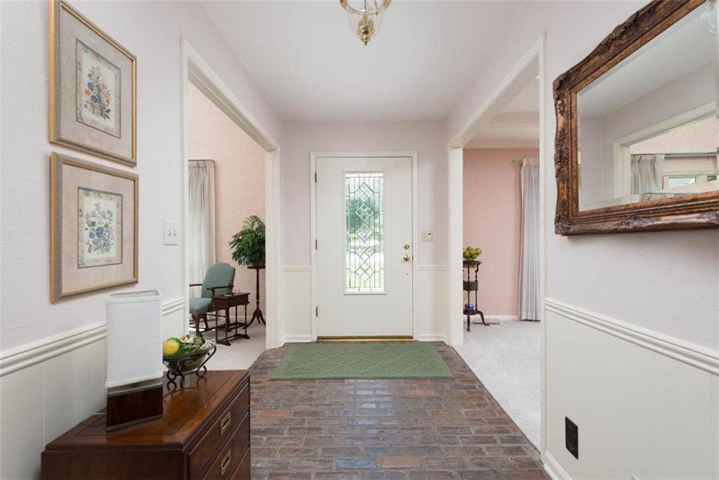 Leawood, KS 66206,3004 W 83rd TER