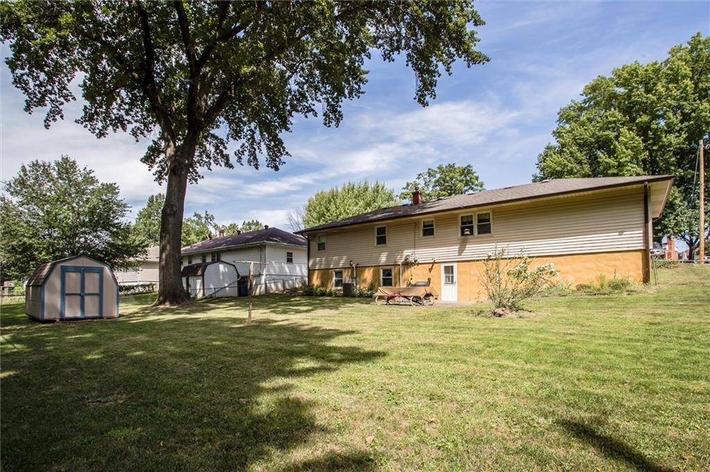 Independence, MO 64056,17501 E Cheyenne DR