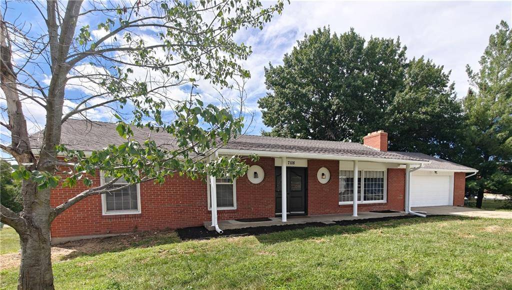 Gladstone, MO 64118,7108 N Broadway ST