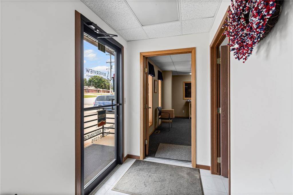 Carrollton, MO 64633,301 & 303 N Mason ST