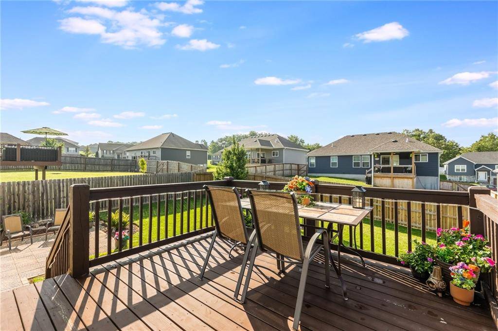St Joseph, MO 64505,4004 Greywood LN