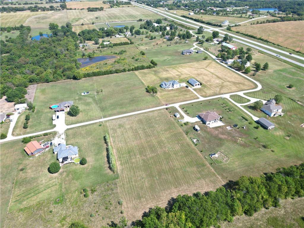 Sedalia, MO 65301,22970 Rolling Hills DR