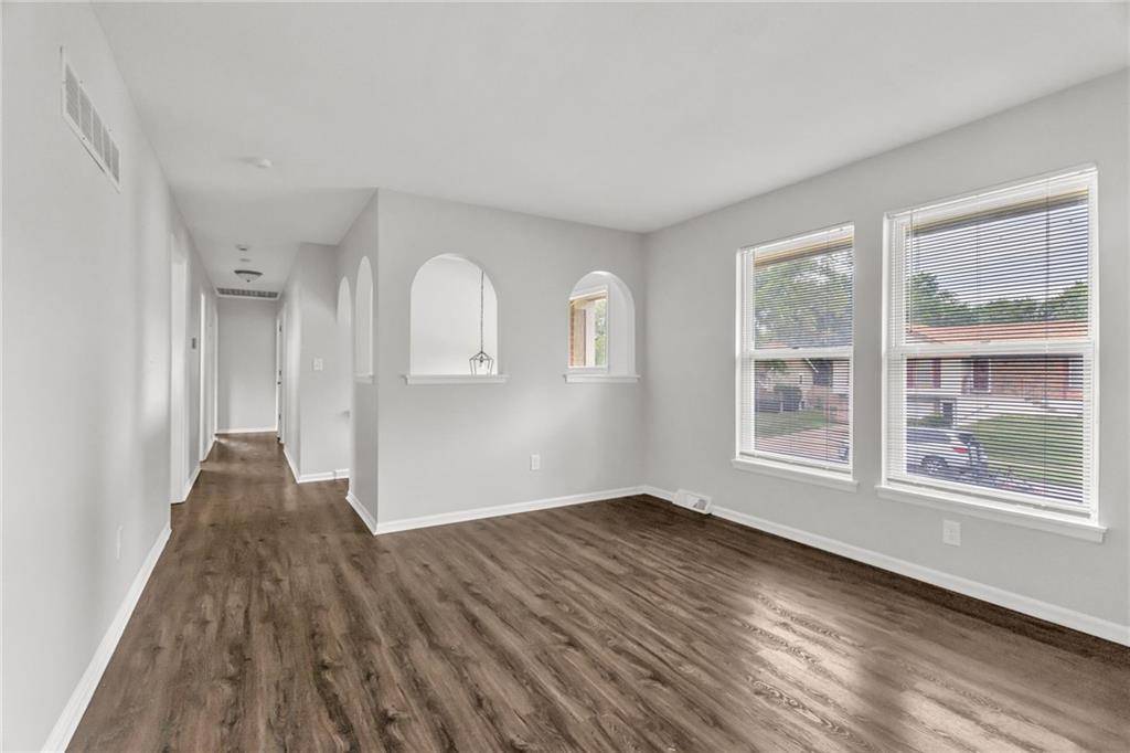 Independence, MO 64056,19201 E 13th TER